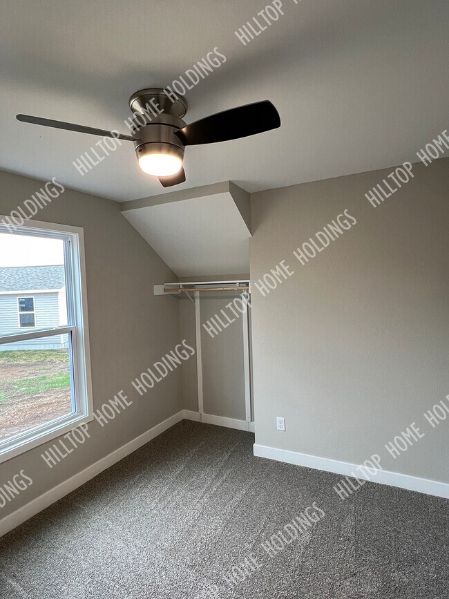 Foto del edificio - 12 Frazier Oaks Rd
