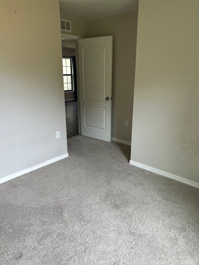 Building Photo - 841 Courtland Blvd