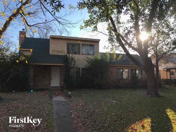 Primary Photo - 7430 Bayberry Ln