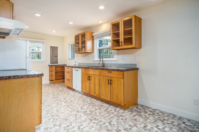 Foto del edificio - Beautiful Remodeled 1 Bed/1 Bath Home Close to Campus, Shopping, Restaurants, Parks & More!