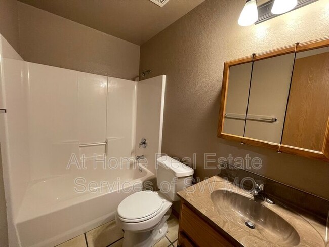 Building Photo - 633 West St