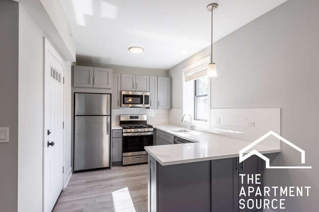 Photo - 1133 Oak Ave Apartment