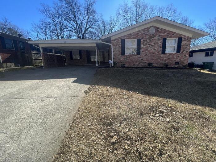 Foto principal - 13 Gregory Ln. Little Rock, AR 72205