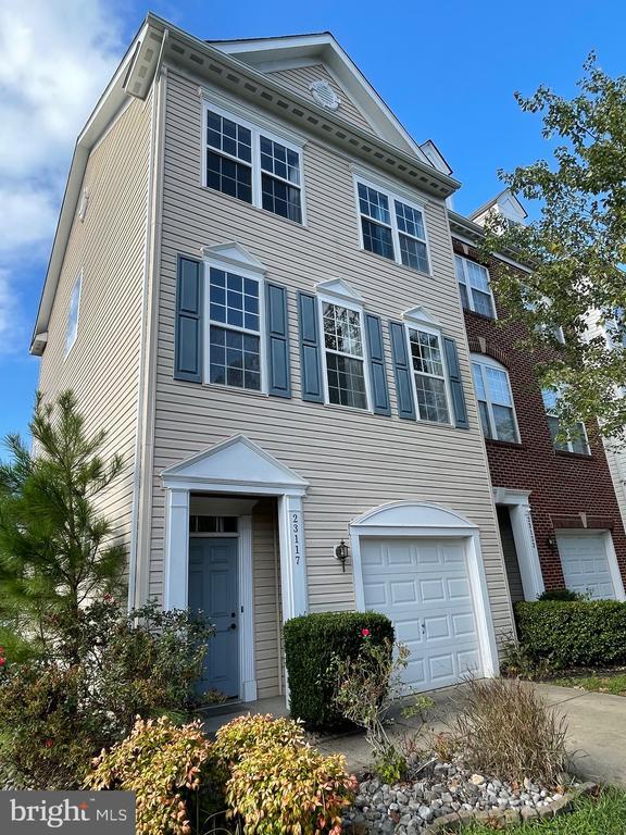 Foto principal - 23117 Primrose Wy