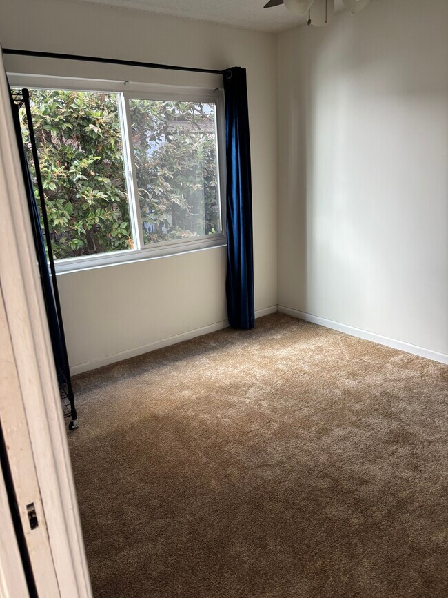 Foto del edificio - 915 Ocean Ave