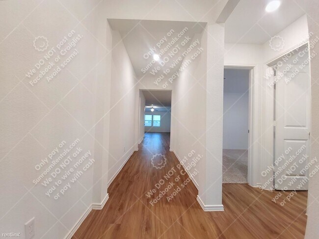 Building Photo - 4 br, 2 bath House - 322 Arnage Dr