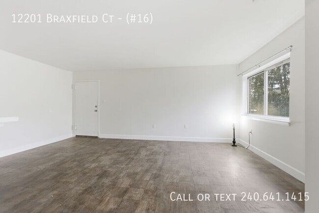 Foto del edificio - 12201 Braxfield Ct