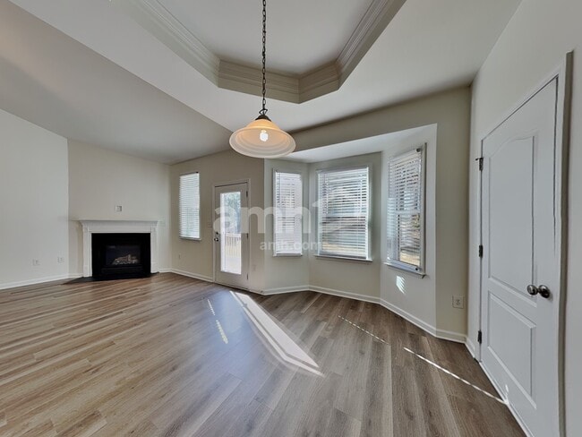 Building Photo - 192 Meadow Loop Dr