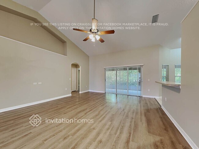Foto del edificio - 373 Magnolia Springs Ct