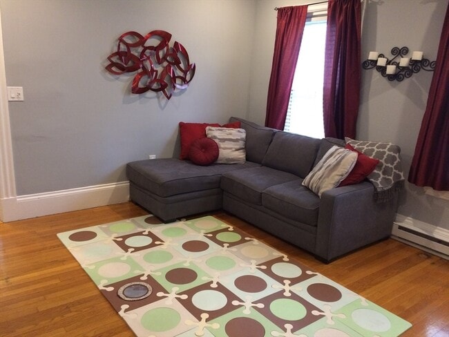 Building Photo - 45 Mansfield St