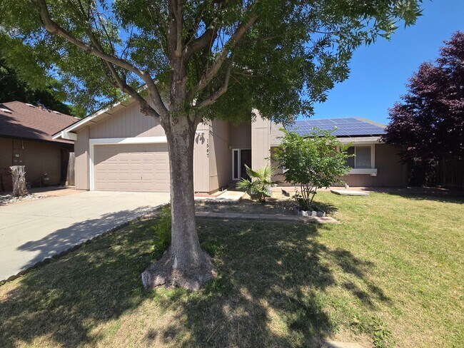 Foto del edificio - 3 bedroom/2bath home in quiet neighbothood