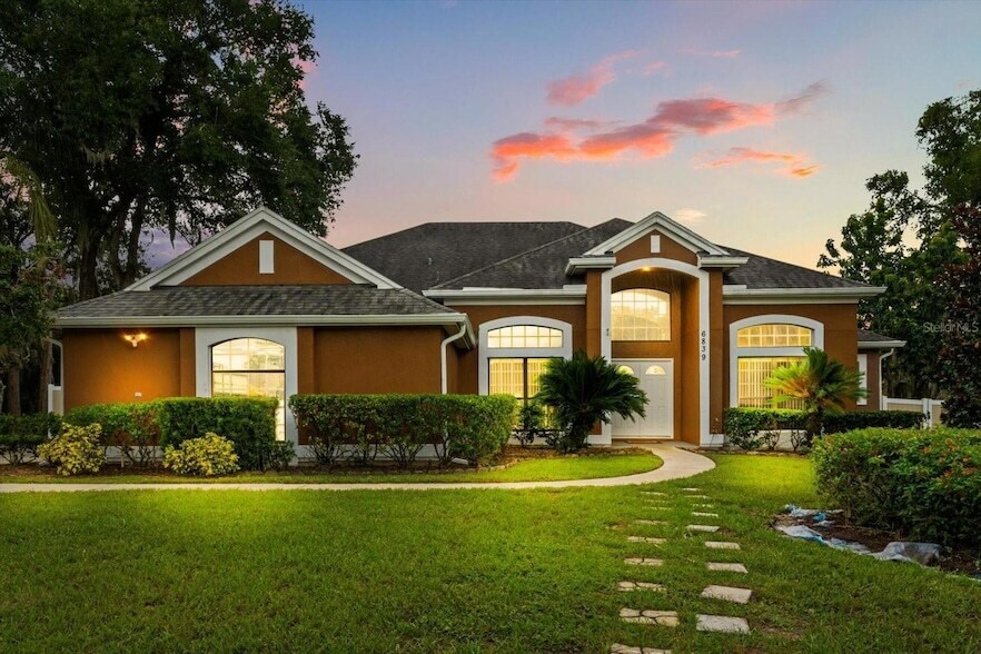 Foto principal - 6839 Hidden Glade Pl