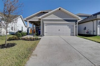 Building Photo - 4104 Zoe Ln