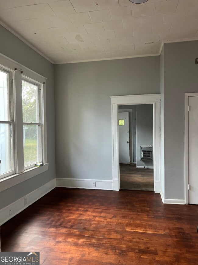 Foto del edificio - 92 Woodlawn Ave