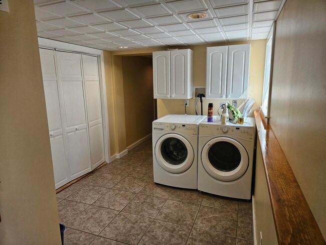 laundry - 2 Joshua Dr