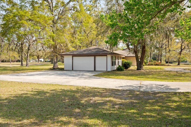 Foto del edificio - 248 S Topi Trl
