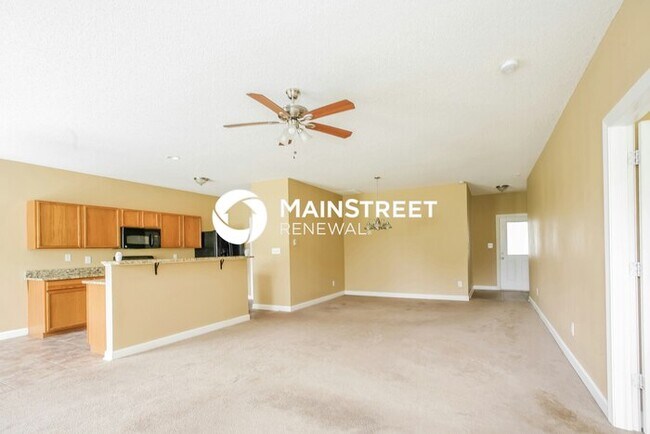 Foto del edificio - 3 Bedroom Pet-Friendly Home in Indianapoli...