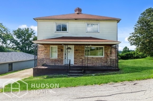 Primary Photo - NOW AVAILABLE! - 9 Fairhill St, Burgettsto...