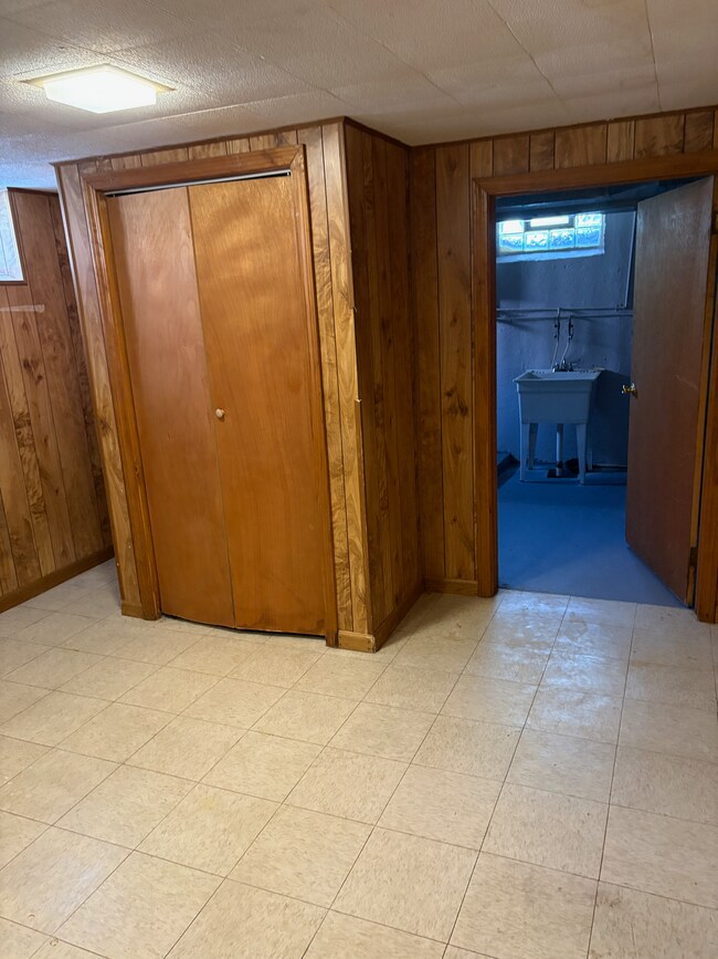 Foto del edificio - 1521 E 256th St