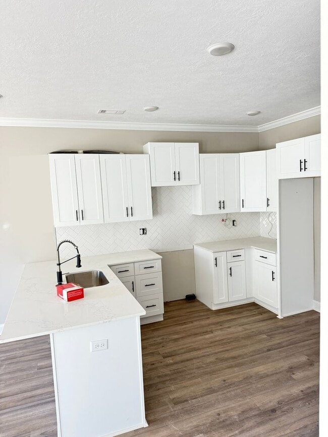 Building Photo - 4007 Hidden Crossing Ln