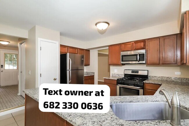 Foto del edificio - 223 Brookwood Ln E