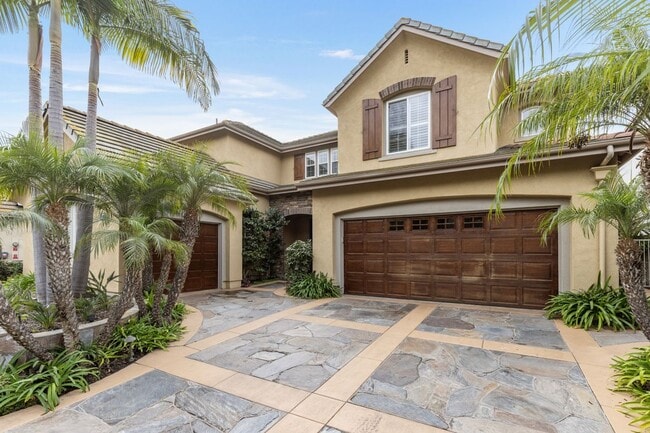 Building Photo - 414 Camino Bandera