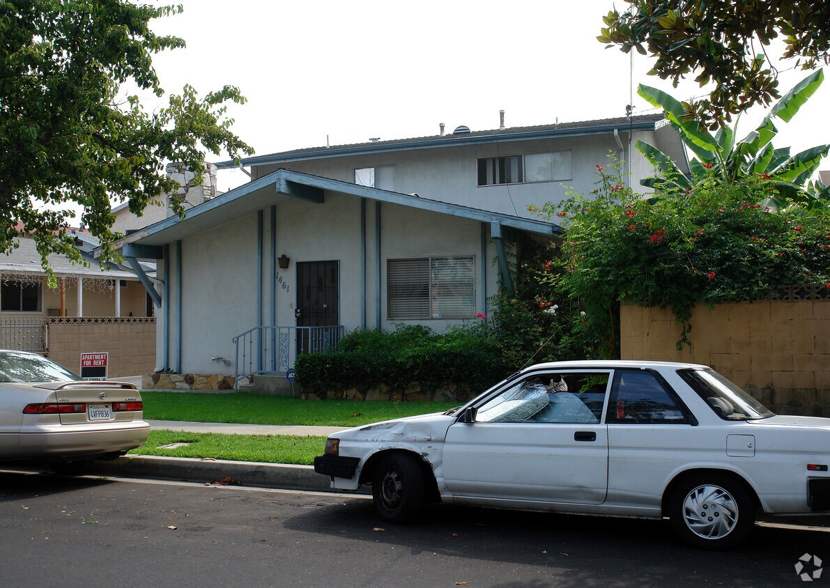 Building Photo - 14616 Osage Ave