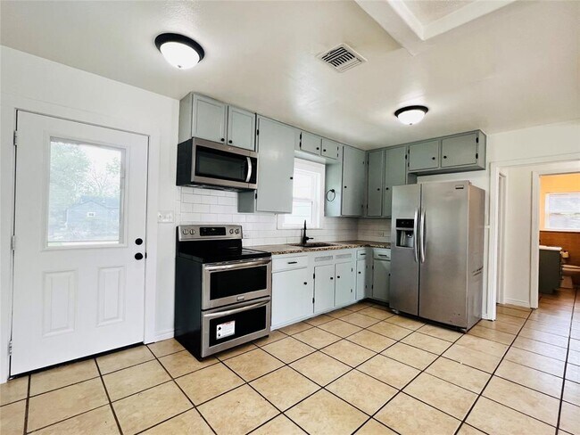 Foto del edificio - 728 Copeland St