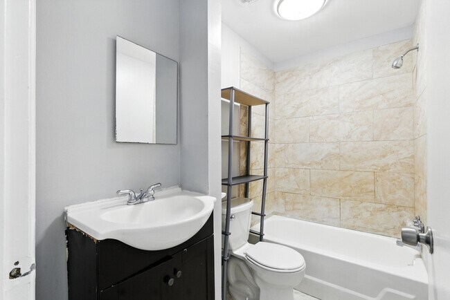 Foto del edificio - 1541 N Broadway