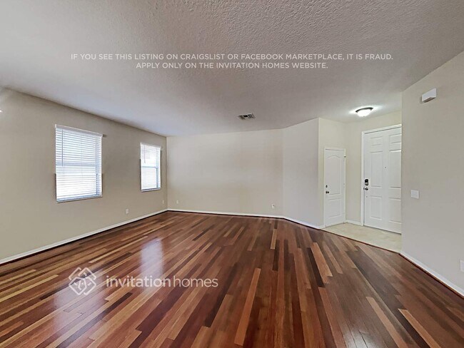 Foto del edificio - 17545 Glenapp Dr