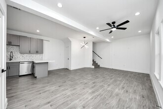 Building Photo - 7412 Carver Rd