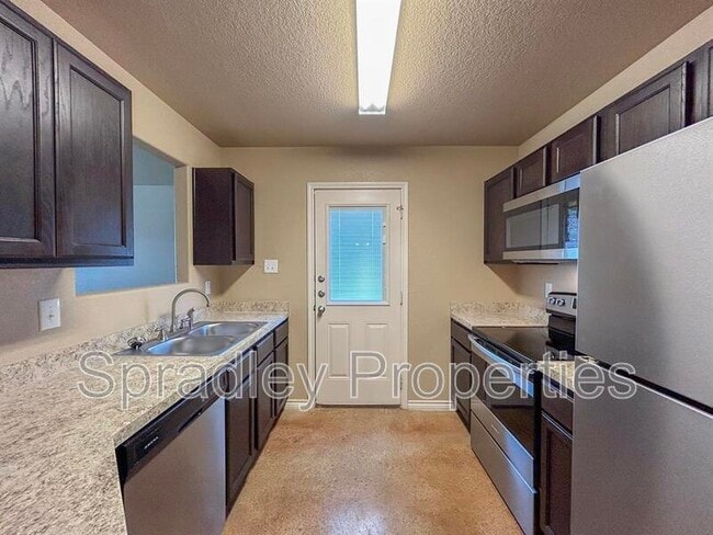 Building Photo - 1526 Brazos Rd