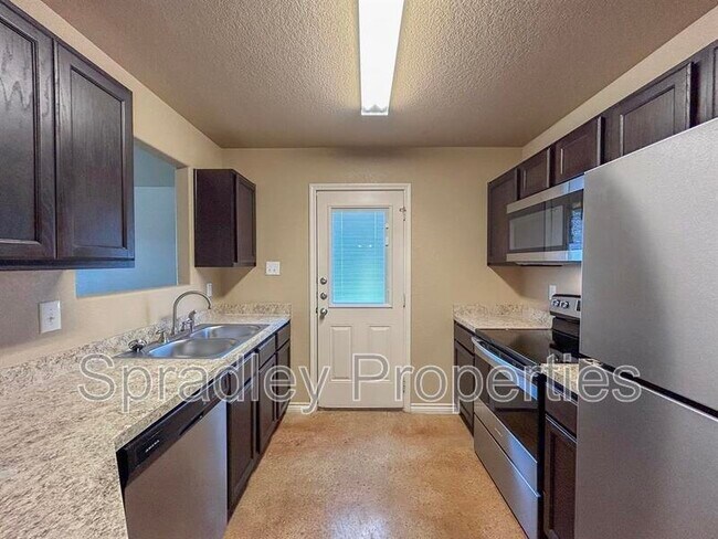 Foto del edificio - 1526 Brazos Rd