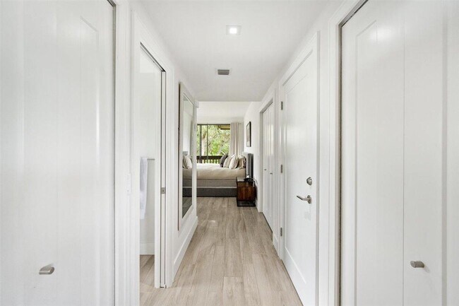 Foto del edificio - 11818 Pebblewood Dr