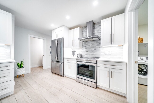 Photo - 6 NE 19th St House