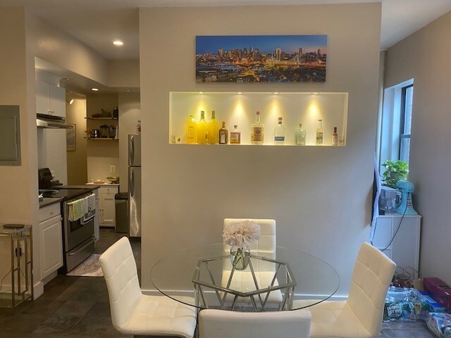 Foto del edificio - 1038 Beacon St