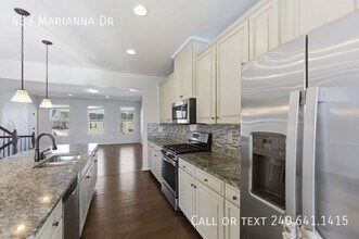 Building Photo - 433 Marianna Dr