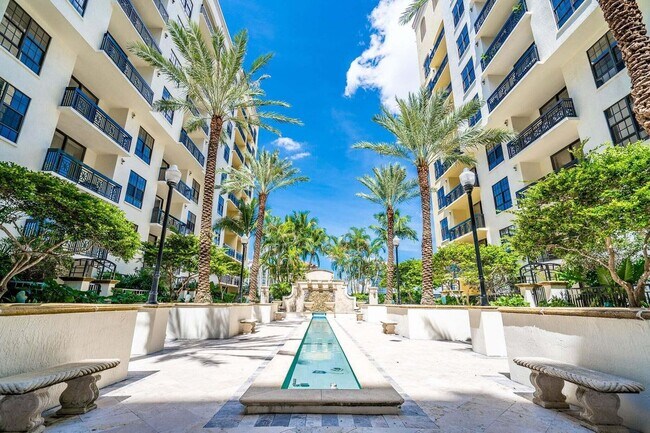 Foto del edificio - 801 S Olive Ave