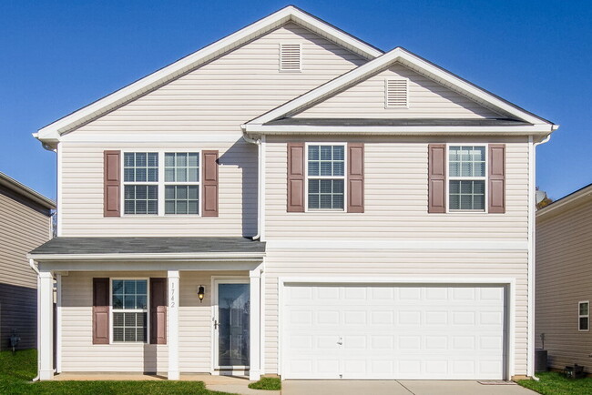 Building Photo - 1742 Eastway Dr