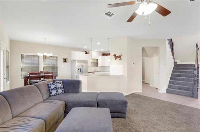 Foto del edificio - 10420 Big Sandy Ct