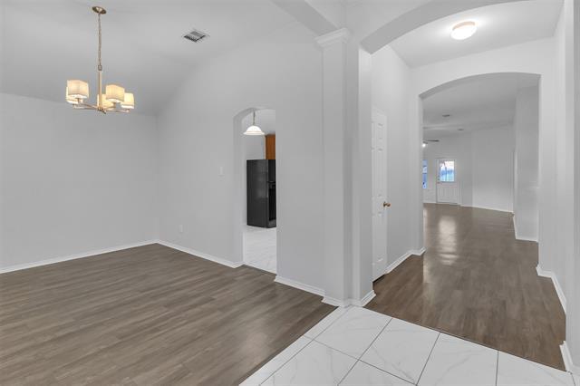 Foto del edificio - 10428 Bradshaw Dr