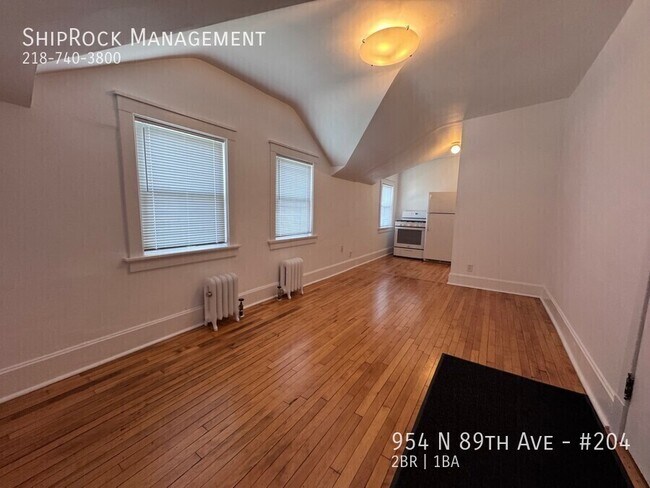 Foto del edificio - 954 89th Ave W