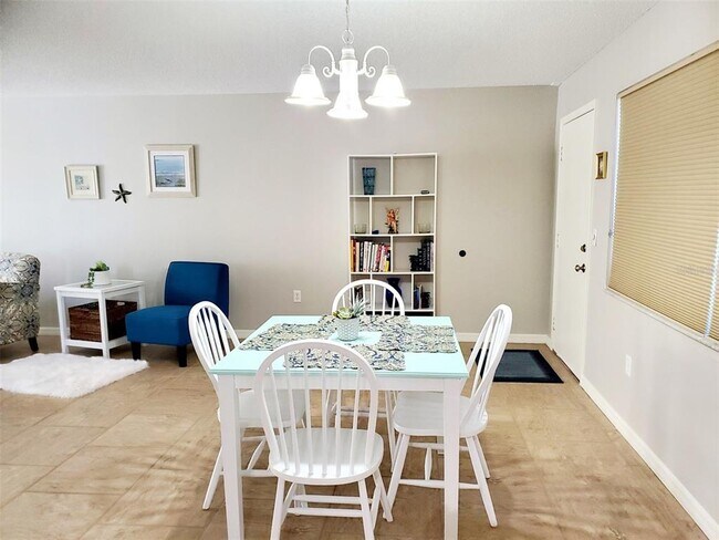 Foto del edificio - 4210 Ironwood Cir
