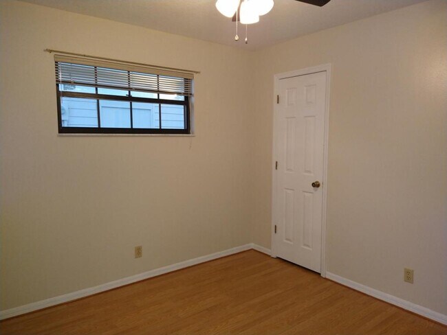 Foto del edificio - 3275 NW 44th Court