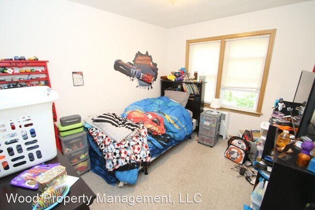 Foto del edificio - 2307 N 80th St