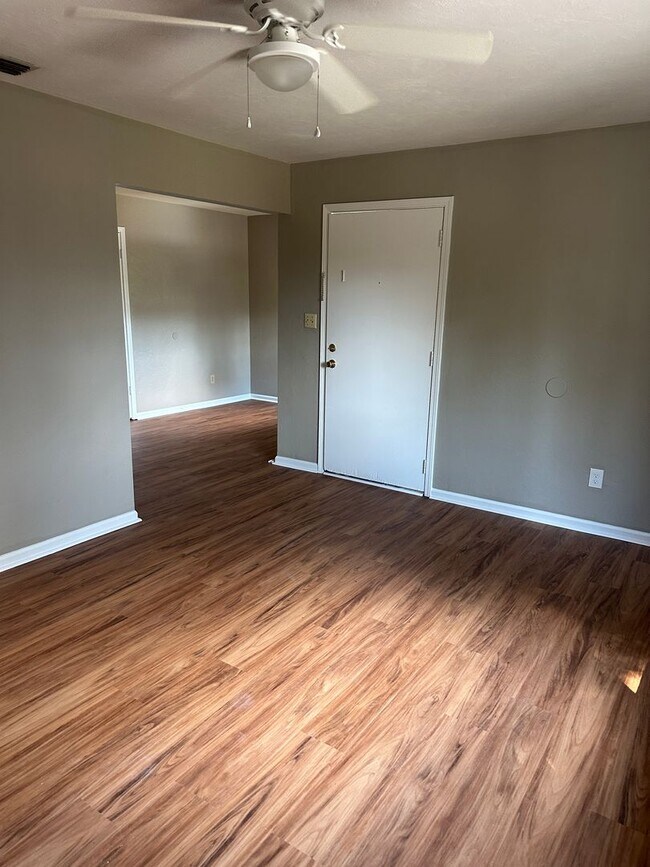 Foto del edificio - 1640 Willow Bend Way