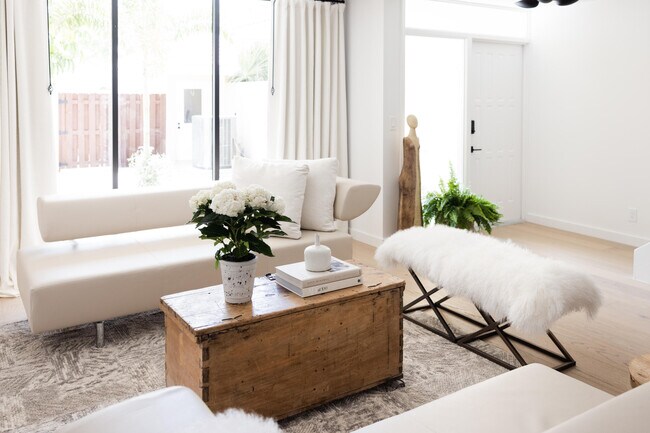 Foto del edificio - 104 Old Meadow Way