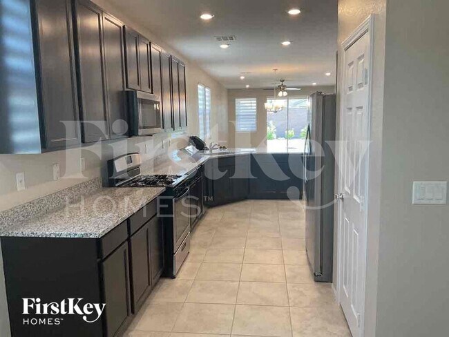 Foto del edificio - 1509 Deep Valley Ave