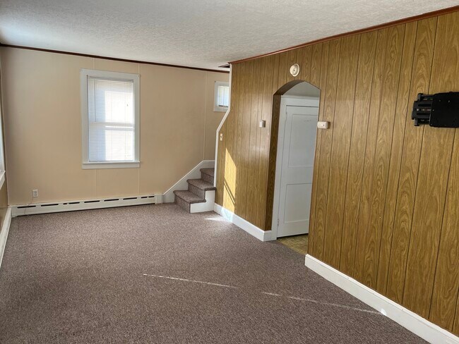 Living Room - 237 S Franklin St