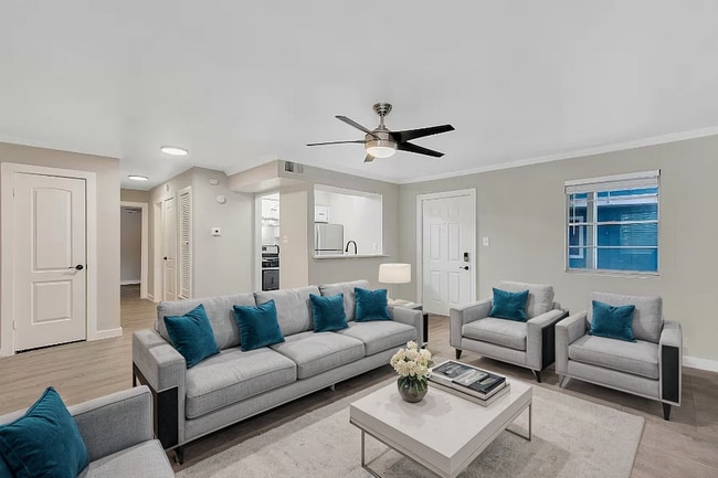 Building Photo - Hidden Gardens